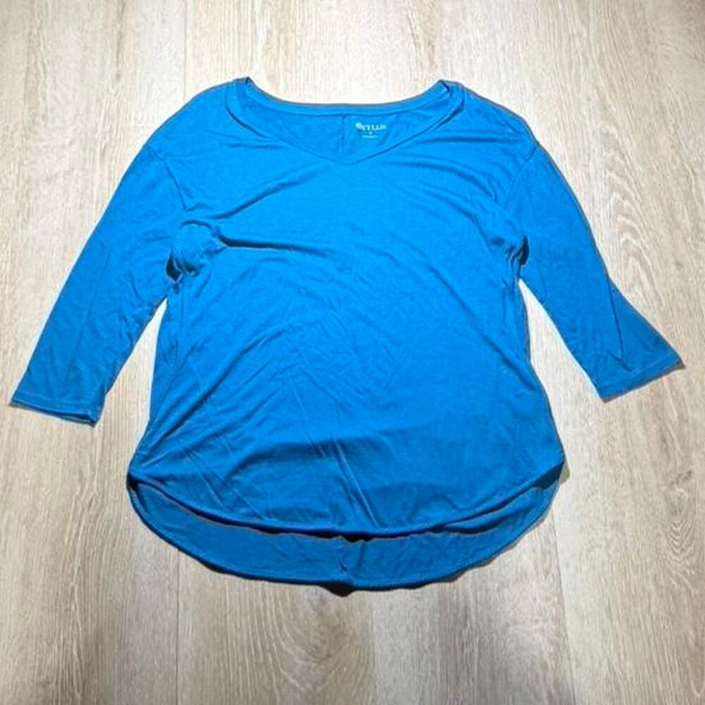 Unbranded Women's Blue T-shirt